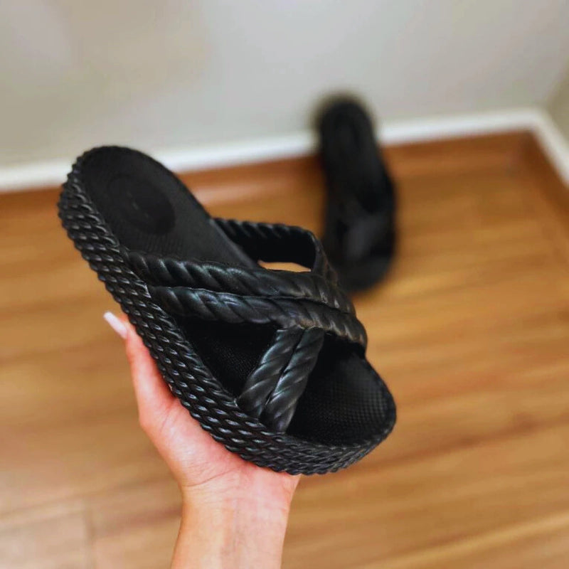 Chinelo Feminino Trançado Nuvem