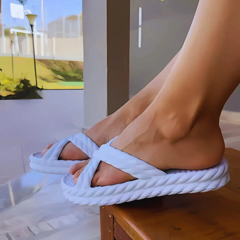 Chinelo Feminino Trançado Nuvem