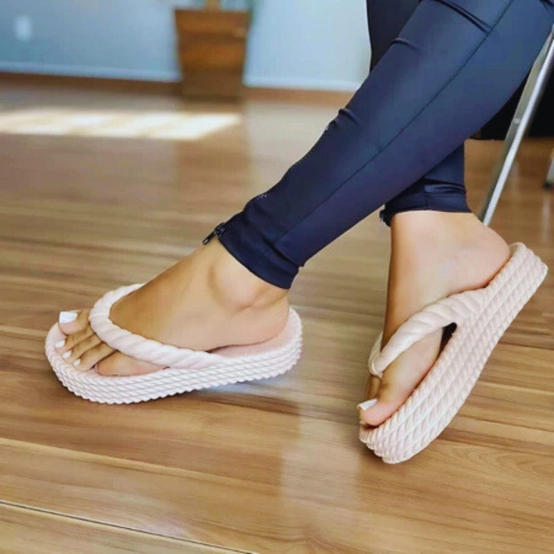 Chinelo Feminino Trançado Nuvem Casual